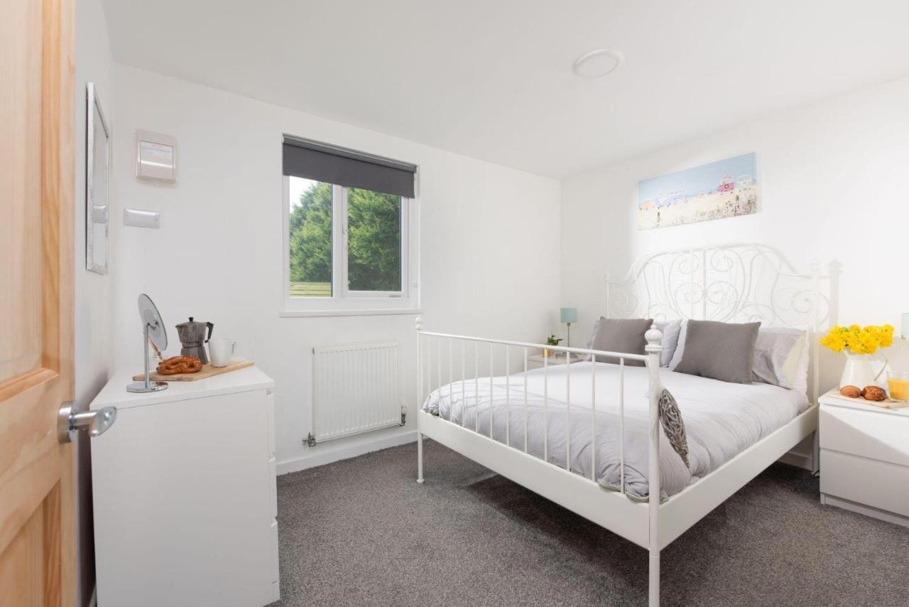 Bushwood-Beautifully Fitted Wooden Lodge Helston Cornwall Luaran gambar